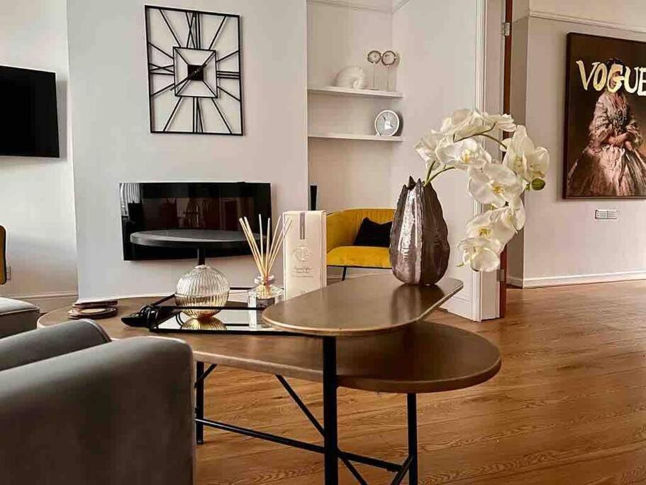 Anfield Home Sleeps 5 Close To Lfc Free Parking Liverpool Extérieur photo