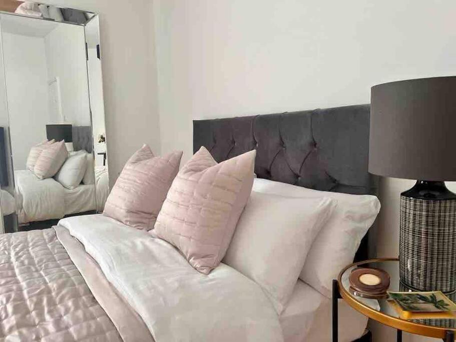 Anfield Home Sleeps 5 Close To Lfc Free Parking Liverpool Extérieur photo